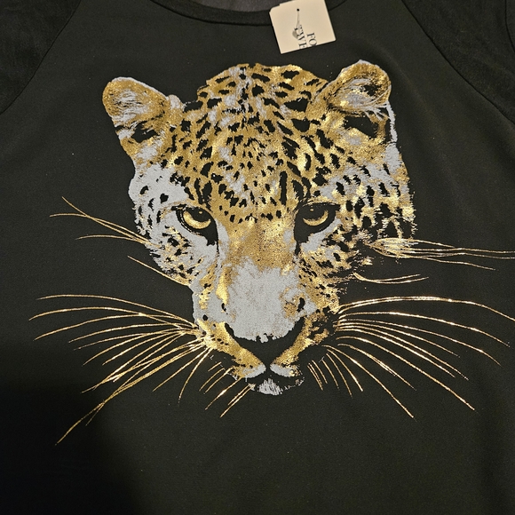 Forever 21 Black Top - Picture 5 of 7